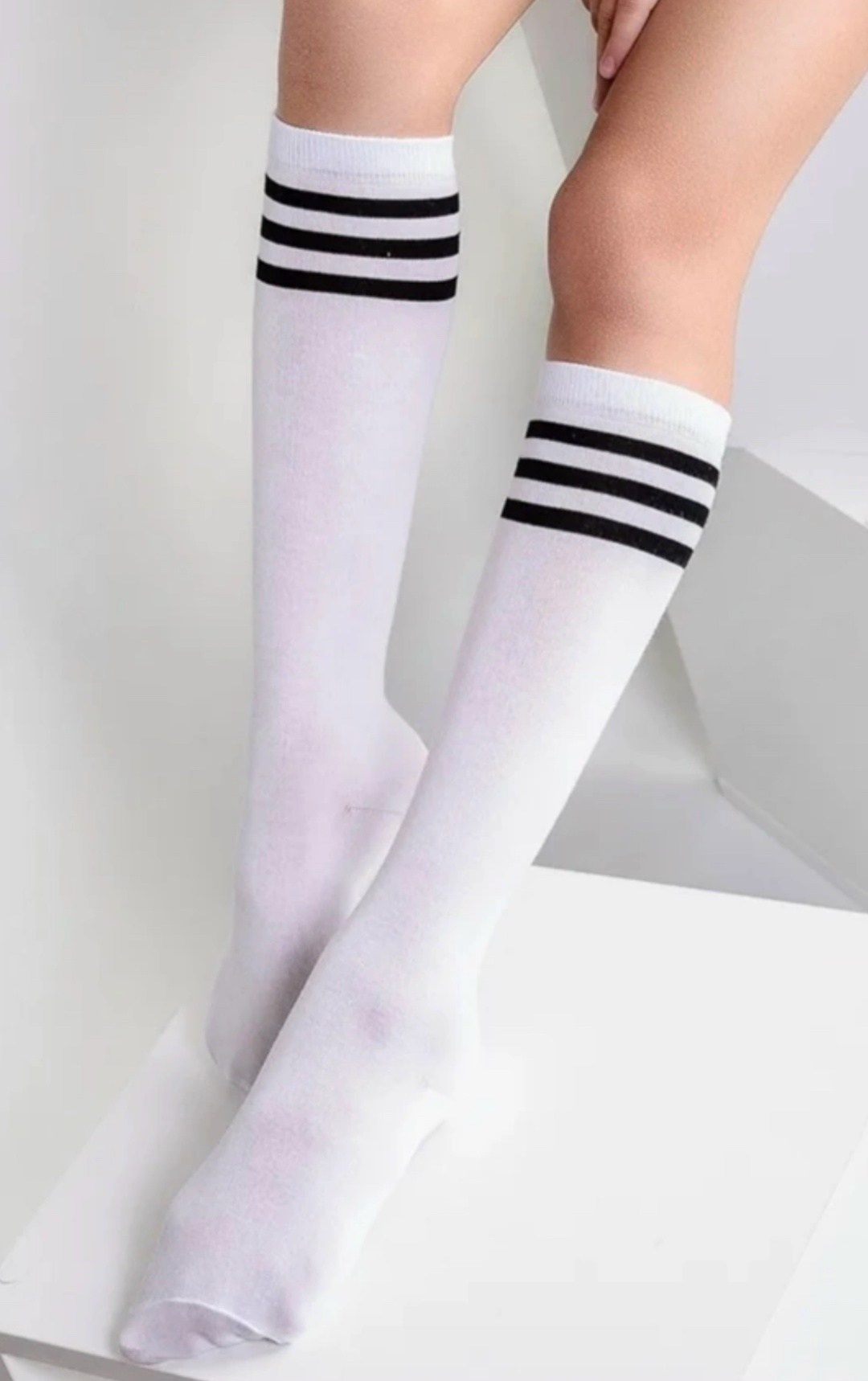 гольфы,гольфы с черными полосками,гольфы для девочек,гольфы черные для девочки,черные гольфы