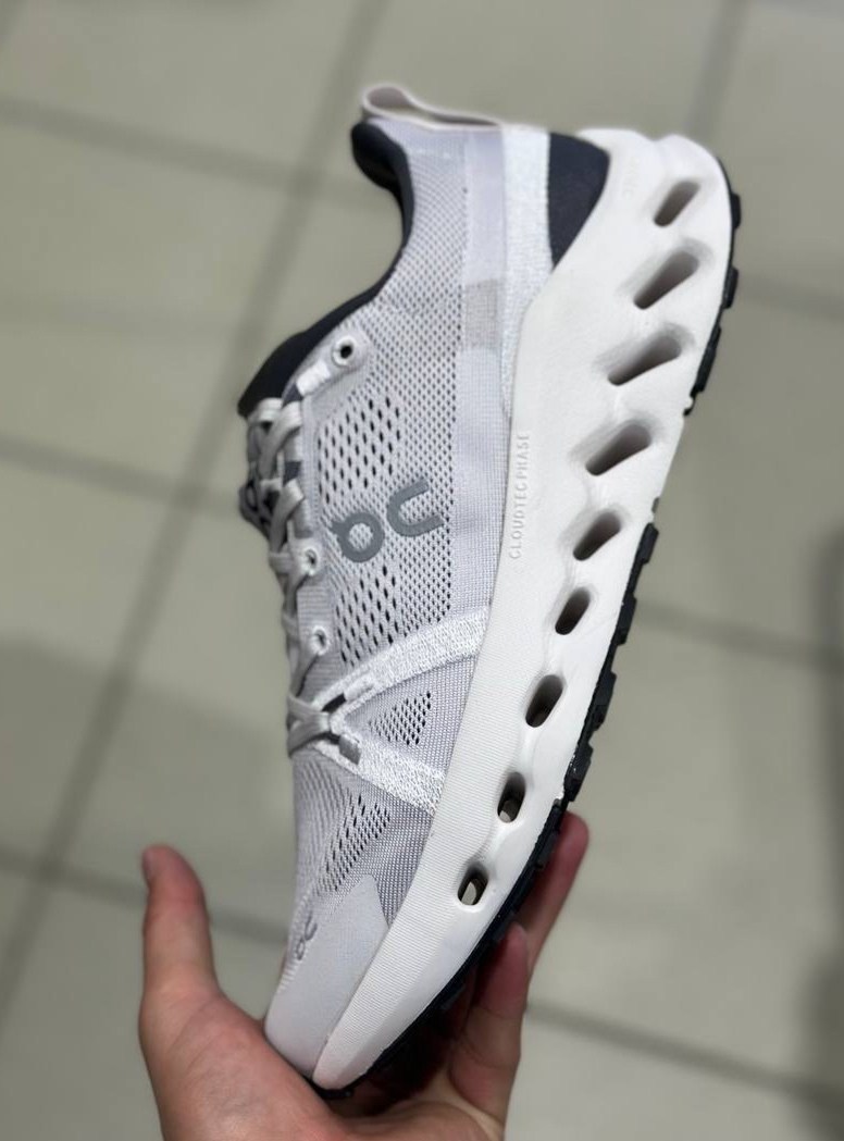 кроссовки on cloudwander waterproof,черные водонепроницаемые кроссовки cloudwander on,кроссовки,кроссовки cloudwander waterproof 1 on,водонепроницаемые кроссовки