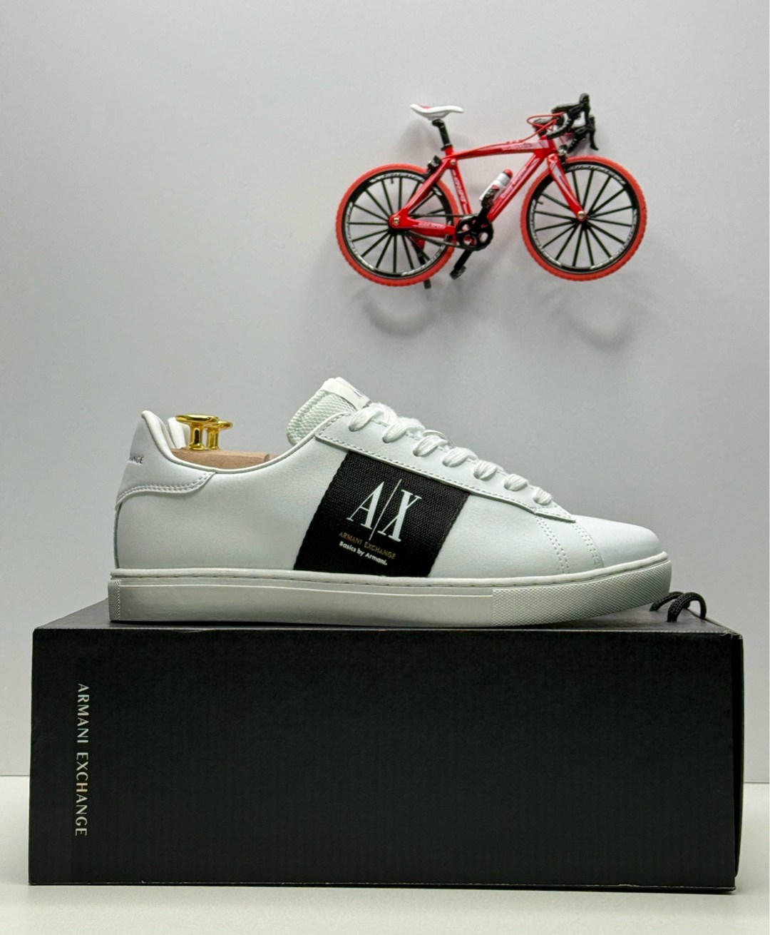 ,кроссовки мужские armani exchange,armani exchange кроссовки,armani exchange кеды,кроссовки emporio armani