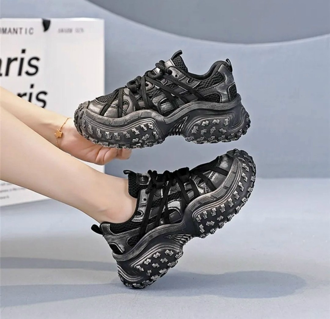 массивные кроссовки,повседневные кроссовки,кроссовки женские,женские массивные кроссовки,модные кроссовки