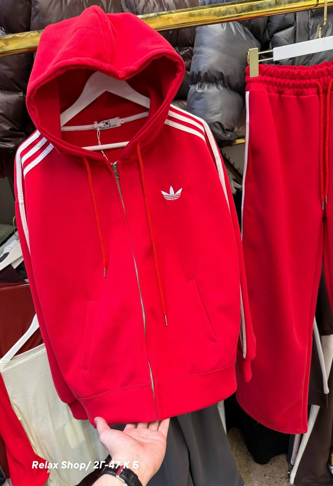 спортивный костюм adidas,костюм адидас красный,спортивный костюм adidas originals,адидас спортивный костюм,костюм спортивный