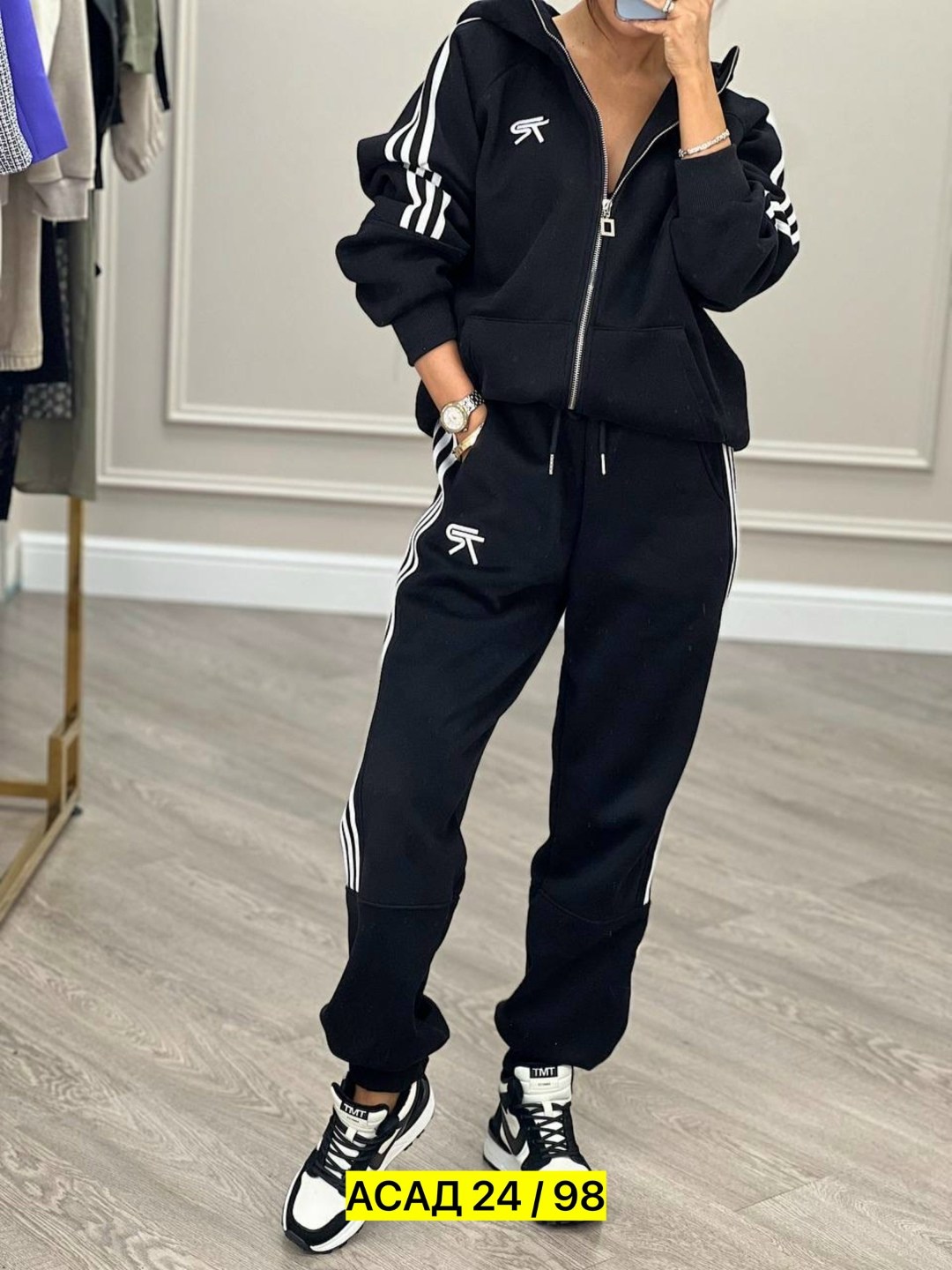 женский спортивный костюм adidas,спортивные костюмы женские,спортивный женский костюм на флисе,спортивный костюм адидас женский ,костюм адидас женский