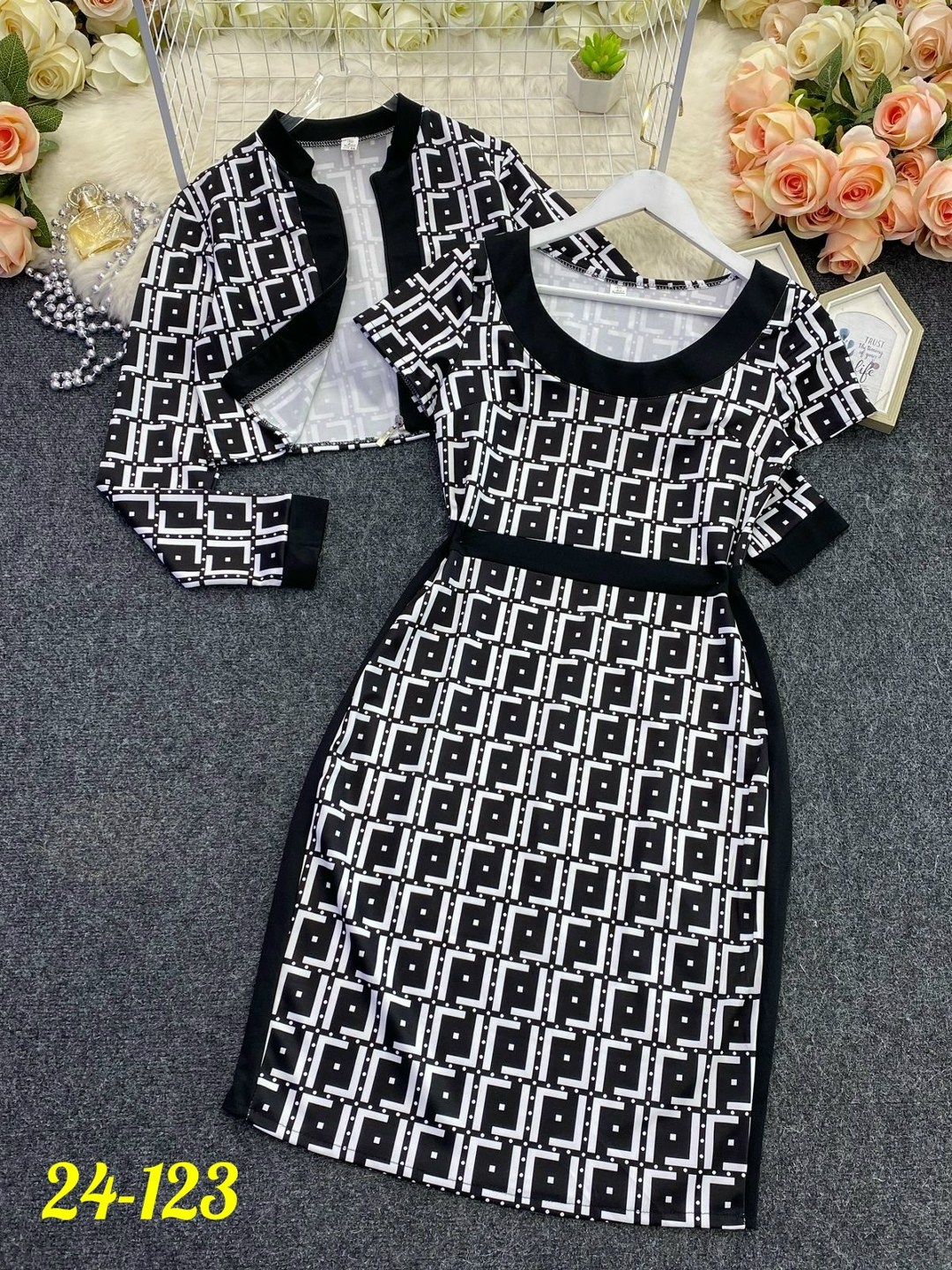 костюм женский,костюм с платьем,женский костюм тройка,трикотажные костюмы,комплект костюм