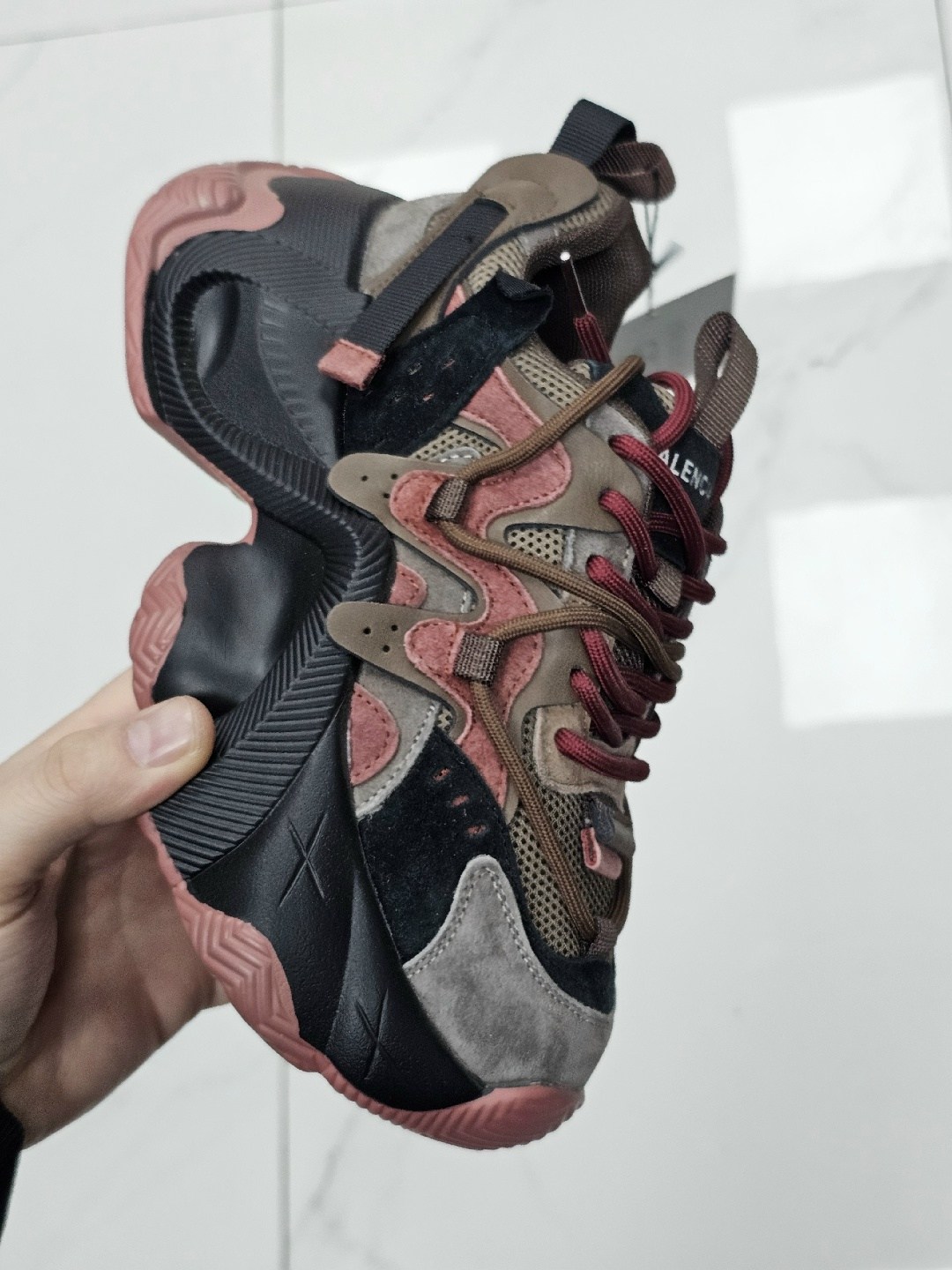 кроссовки,женские кроссовки,розовые кроссовки,розовые женские кроссовки,кроссовки для женщин