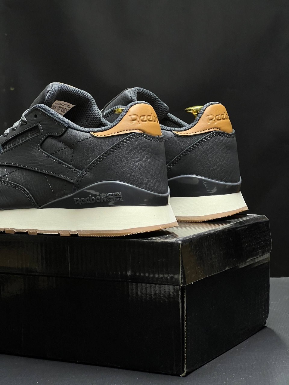 кроссовки reebok мужские кожаные коричневые,кроссовки мужские reebok classic,reebok classic leather,мужские кроссовки reebok classic leather,кроссовки reebok