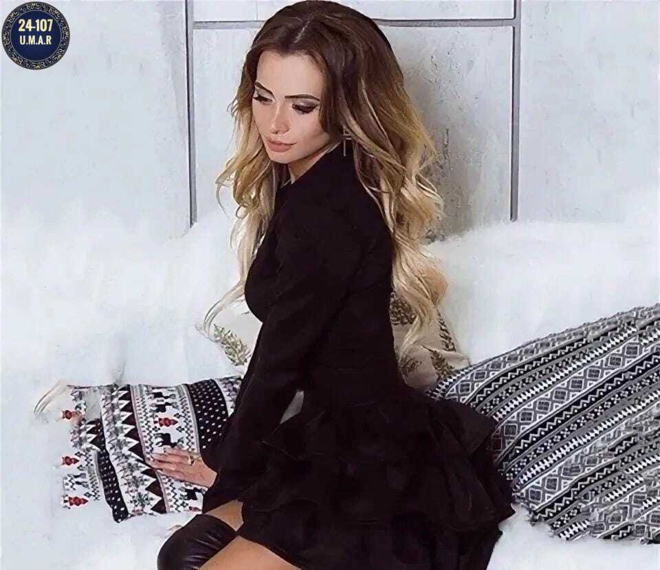 платье с оборками,модные молодежные платья,женская платье,платье из замши,платье с оборками на юбке