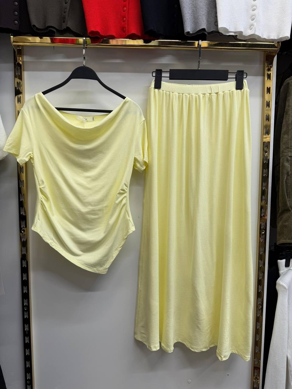 костюм с юбкой,костюм женский с юбкой,женский костюм,юбка и топ,костюм с юбкой офисное