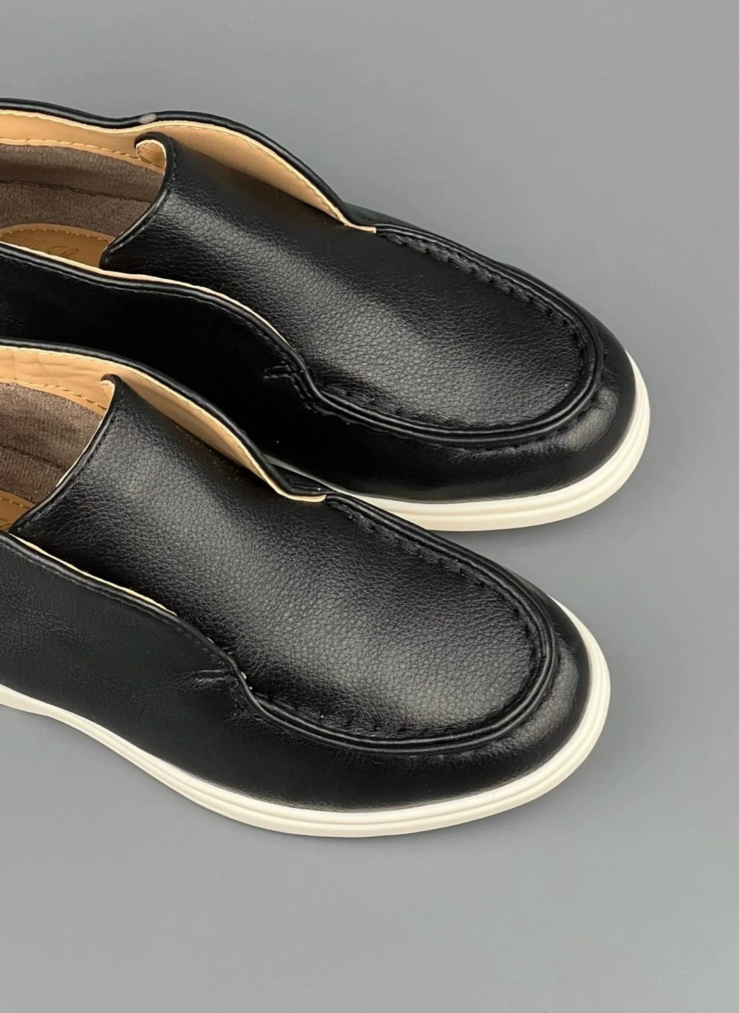 ,лоферы ,ботинки лоферы,лоро пиано ,лоферы замш