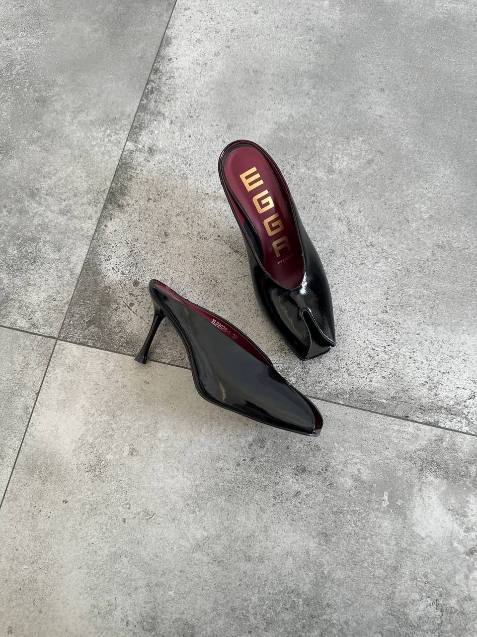 туфли фенди,,каблуки туфли,туфли yves saint laurent,туфли лакированные