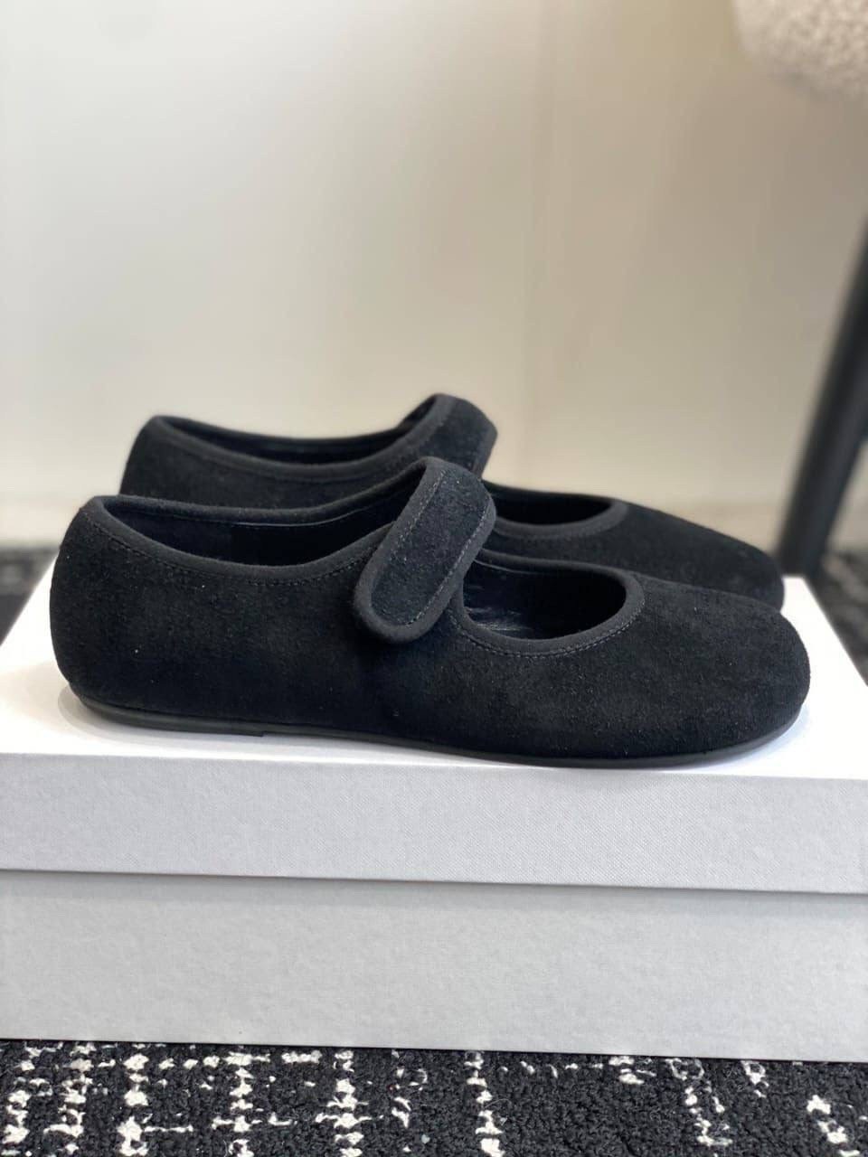 туфли на плоской подошве,,туфли мэри джейн из натуральной замши для девочек,замшевые балетки,туфли на липучке