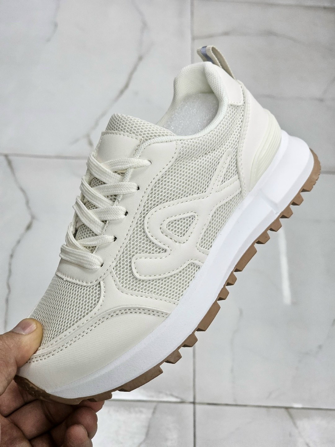 кроссовки женскиe,кроссовки для женщин,,кроссовки модные,кроссовки эко