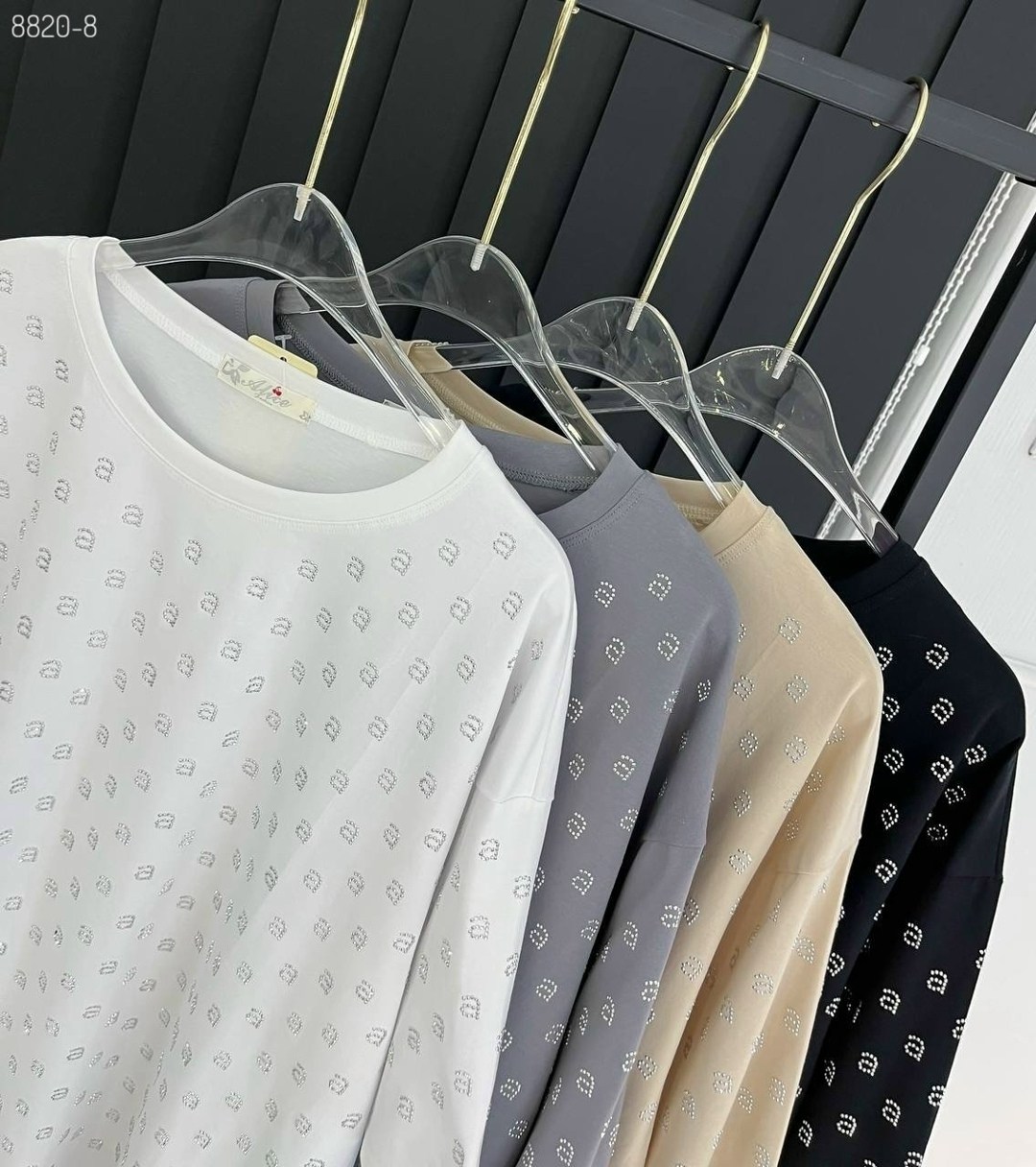 футболочка в стиле оверсайз,женская футболка оверсайз,женская футболка,футболка оверсайз со стразами,футболка женская оверсайз со стразами