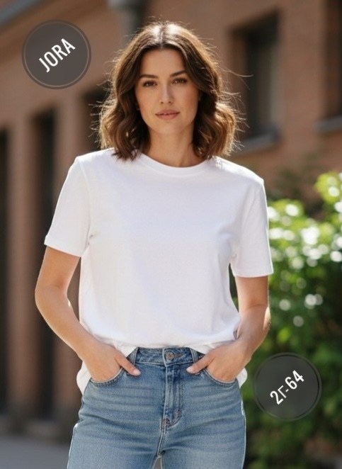 футболки женская,белая женская футболка,футболка белая базовая,базовая женская футболка,девушка в белой футболке