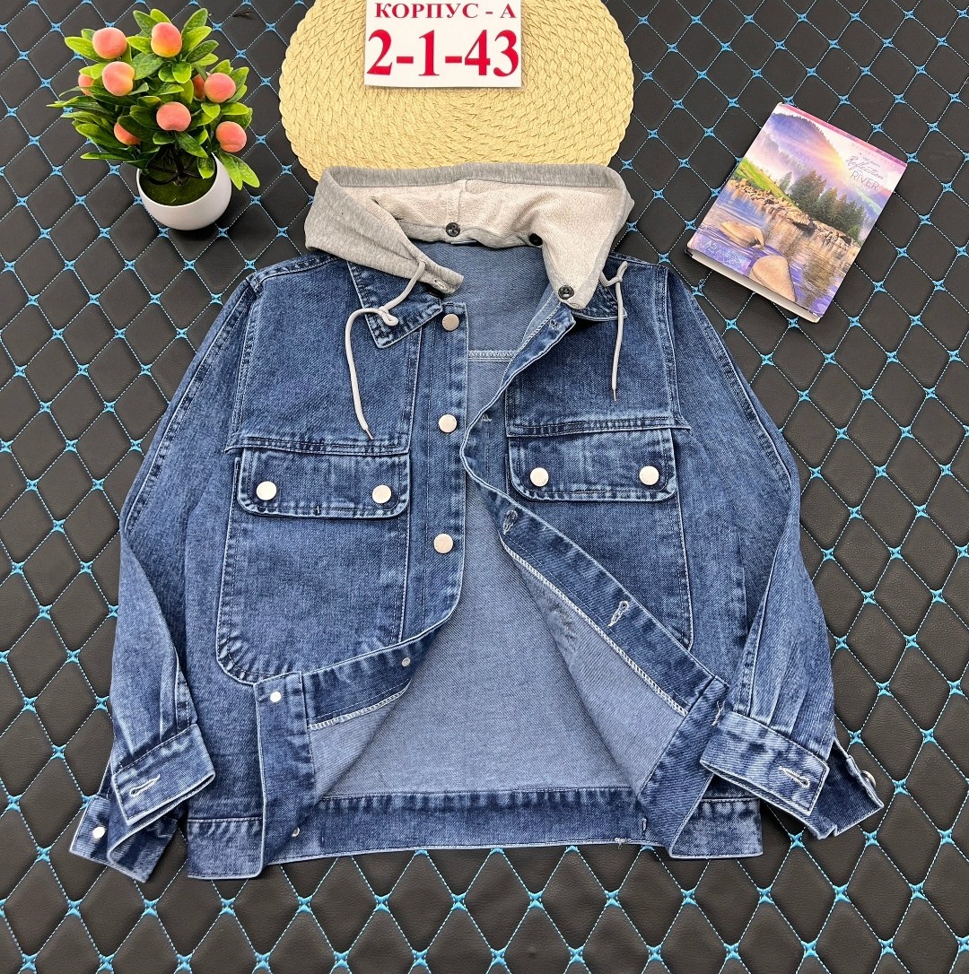 джинсовая куртка,куртка джинсовая для девочек,джинсовка для подростка,джинсовая куртка с капюшоном,куртка джинсовая женская