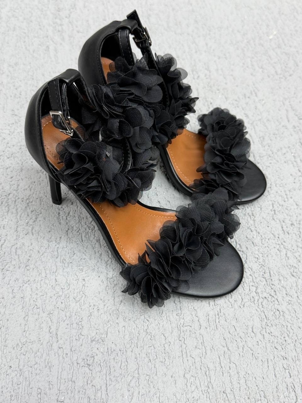 женские босоножки,босоножки открытые,модные босоножки,свадебные босоножки,босоножки с воланами