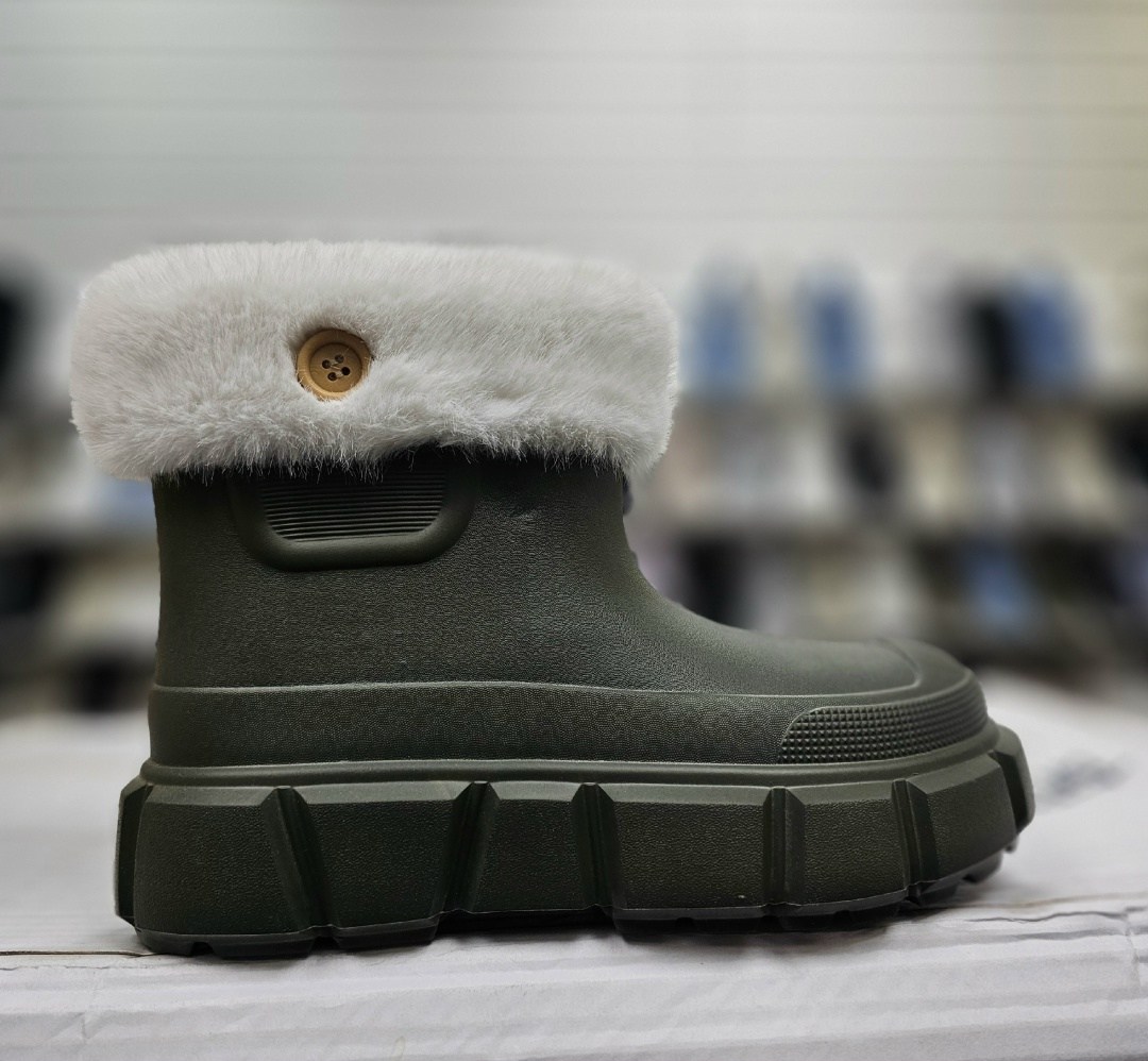 резиновые сапоги,женские резиновые сапоги,,полусапоги,сапожки