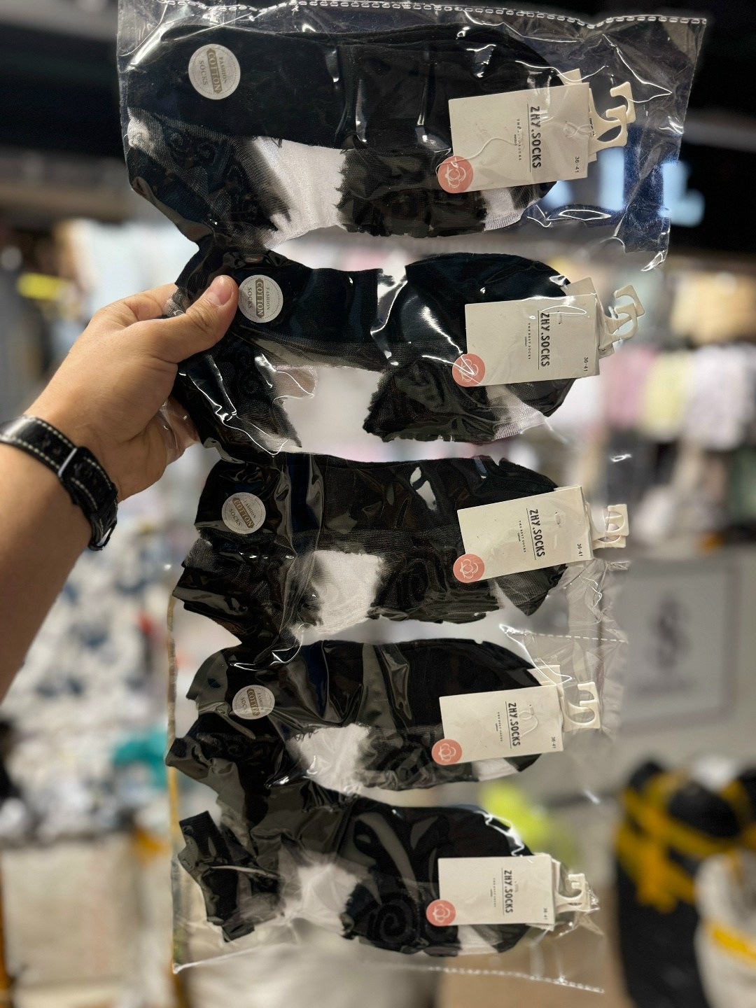 шахматные носки,модные носки,носки в клетку,длинные носки,дизайнерские носки