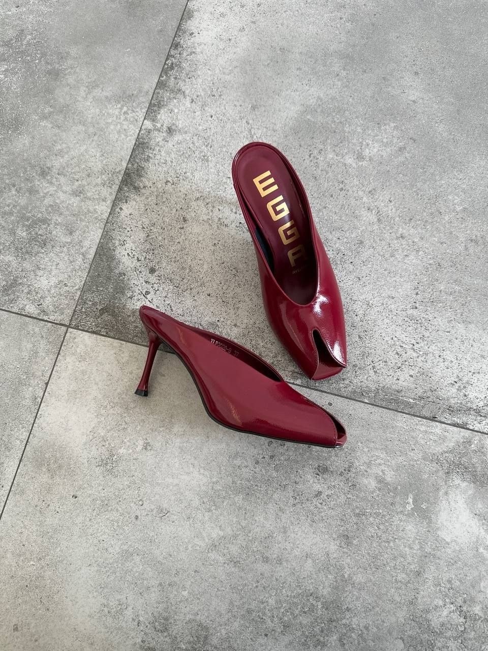 туфли фенди,,каблуки туфли,туфли yves saint laurent,туфли лакированные