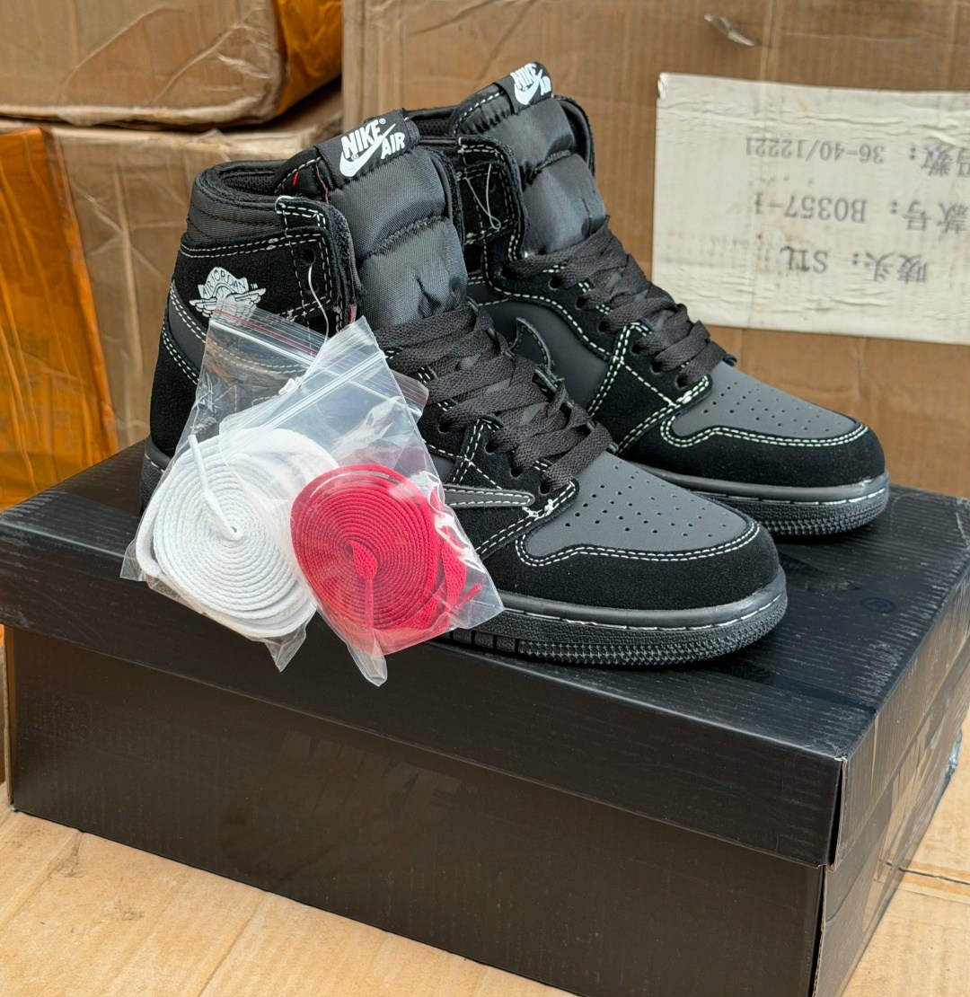 кроссовки nike travis scott x air jordan 1 high black phantom,nike air jordan 1 low travis scott black phantom,кроссовки nike travis scott x air jordan 1,кроссовки nike air jordan 1 x travis scott blа