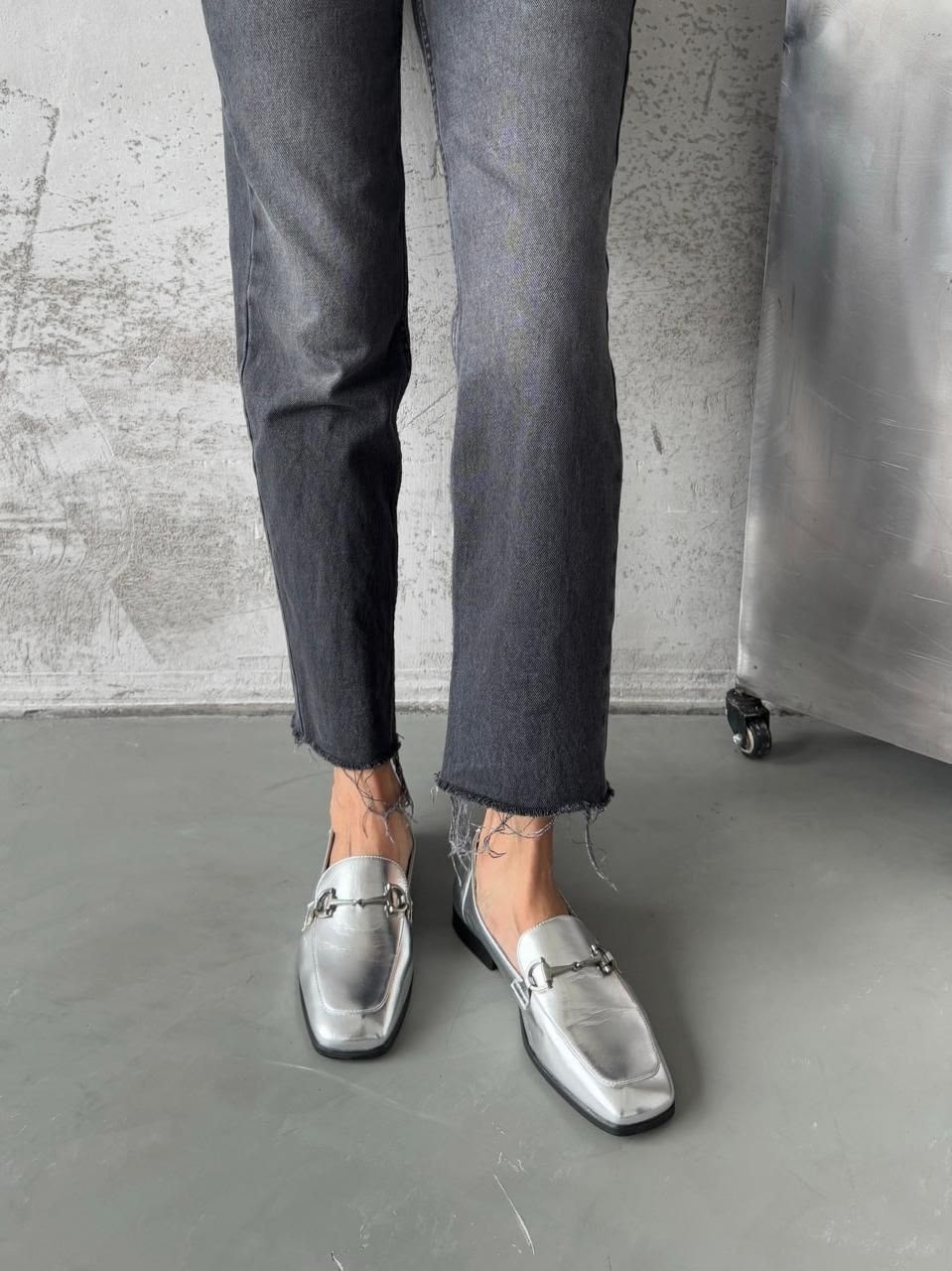 лоферы женские,модные лоферы,лоферы туфли,массивные лоферы,золотистые лоферы