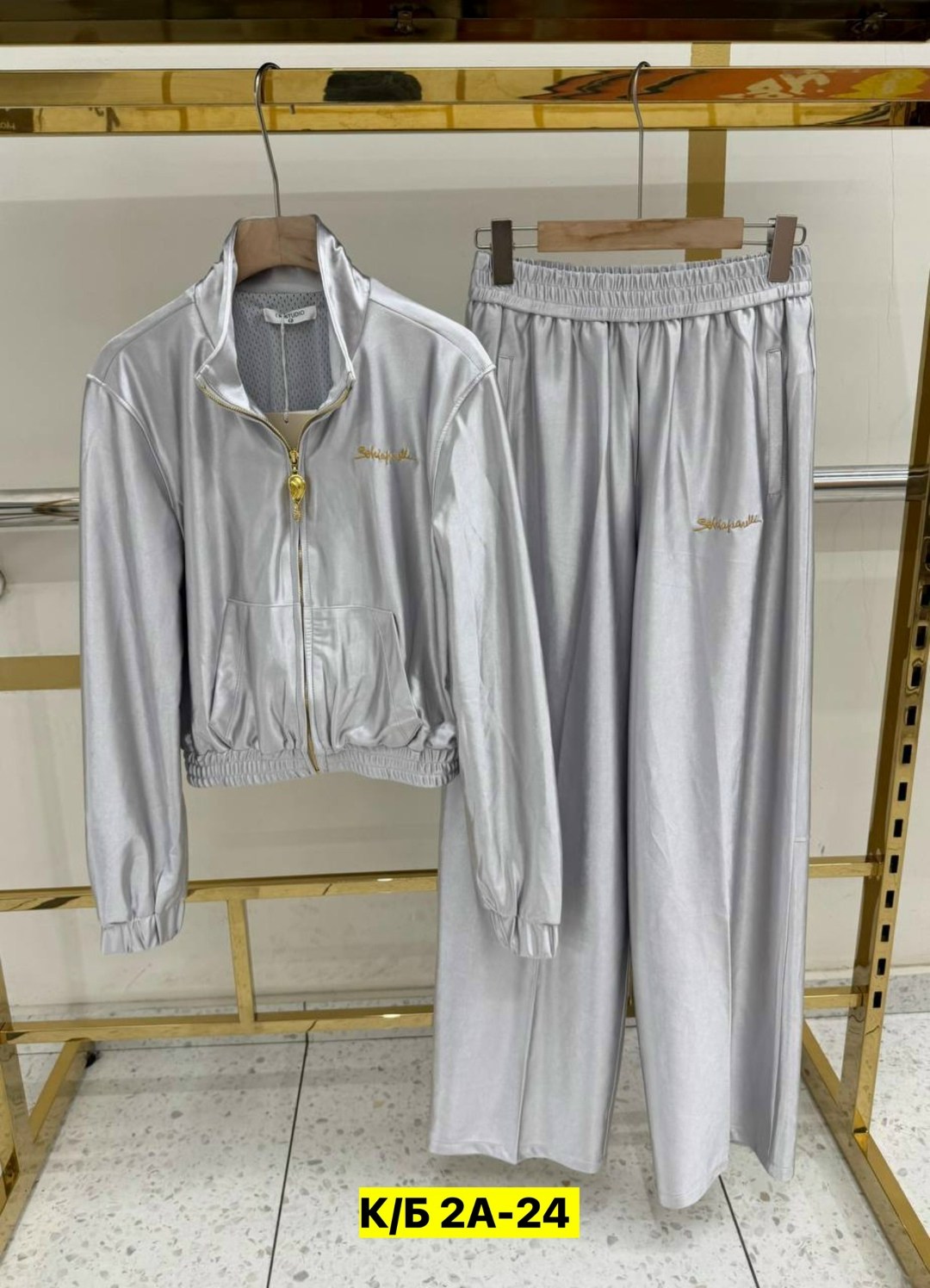 повседневный костюм,костюм спортивный женский,спортивные костюмы ,костюм спортивный,женские костюмы