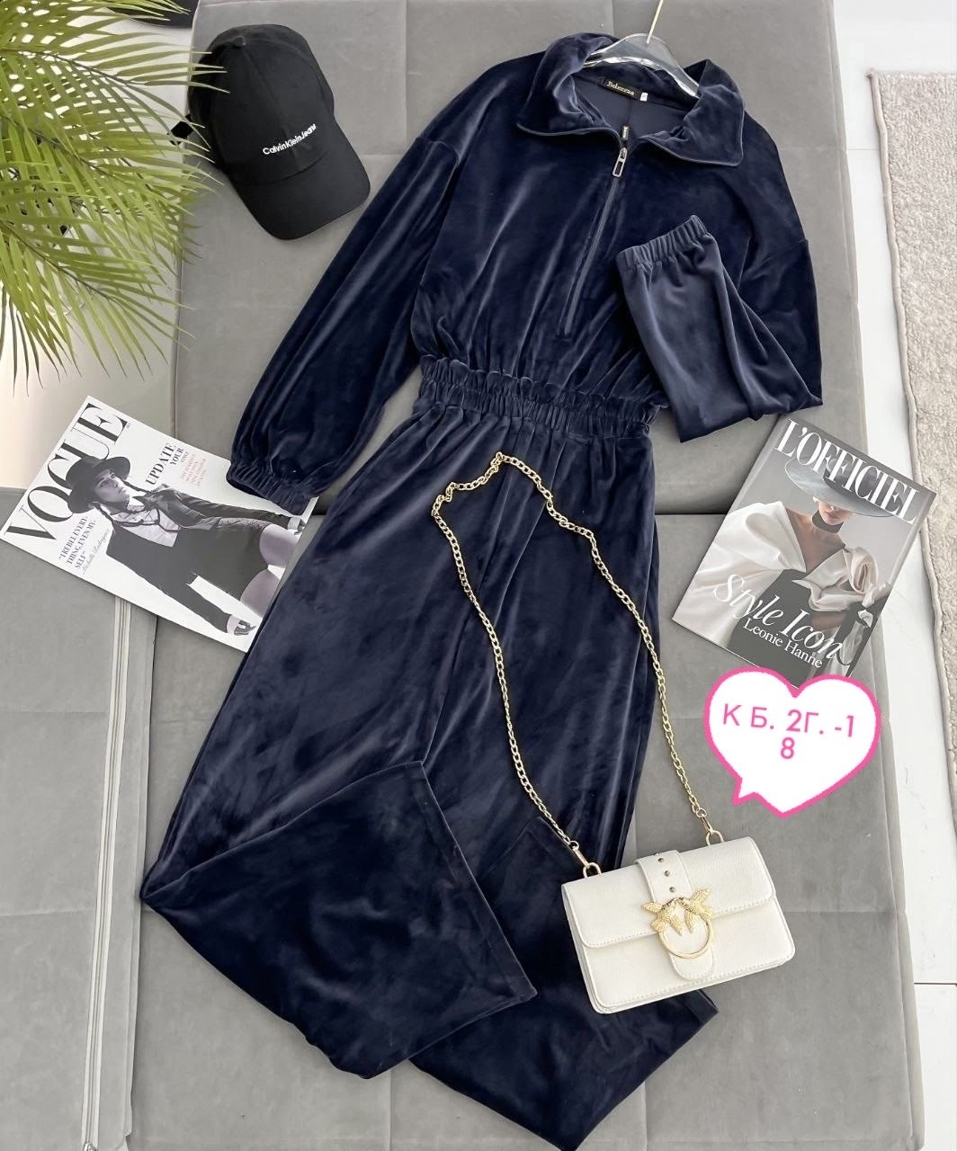 женский велюровый комбинезон 42/48р,велюровый спортивный костюм,велюровый женский комбинезон,велюровый костюм,комбинезон из королевского велюра