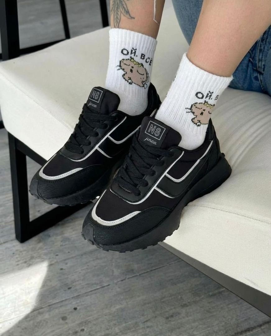 кроссовки женские,белые кроссовки женские,стильные кроссовки,модные кроссовки,белые кроссовки