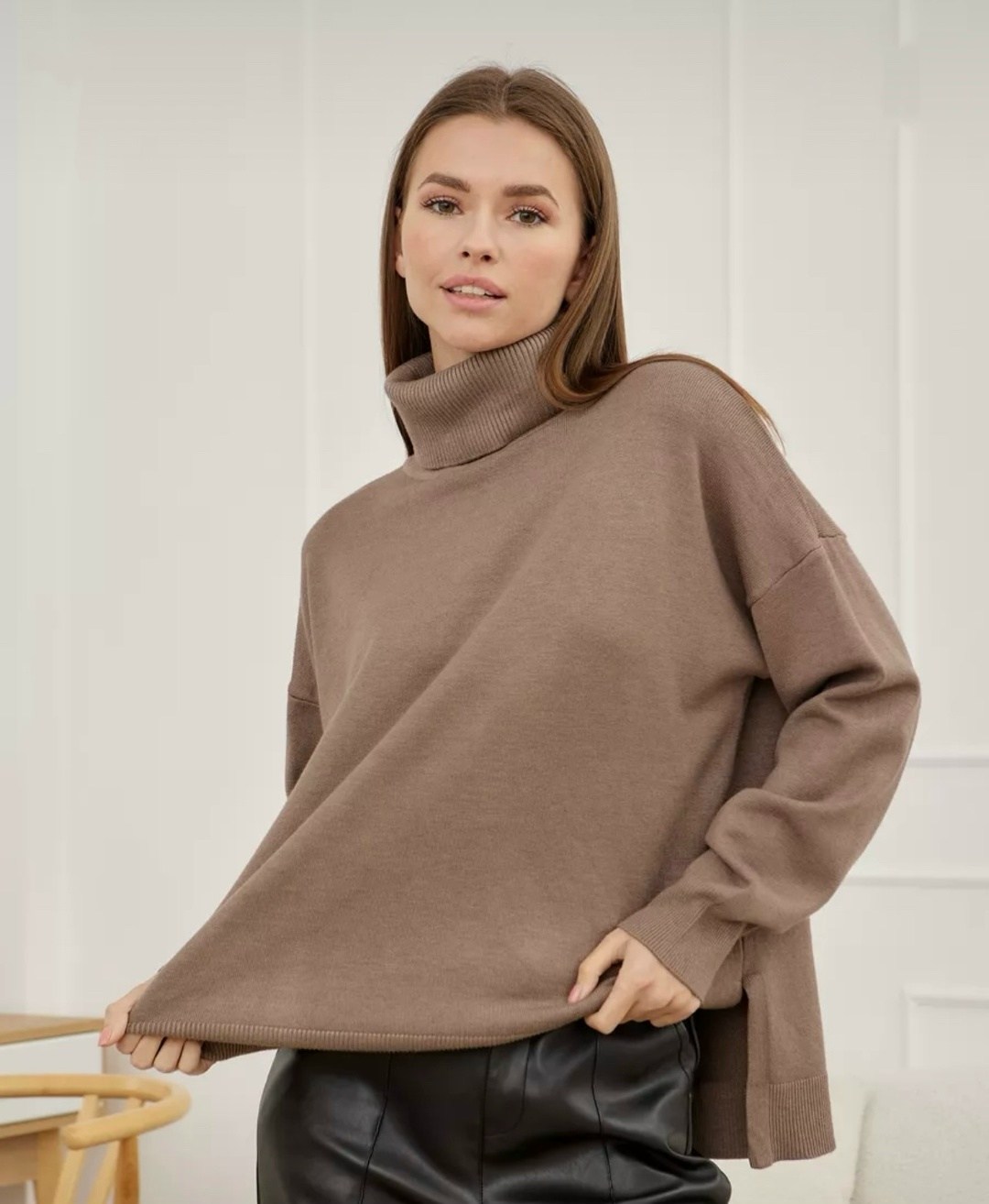 свитер оверсайз теплый с горлом,свитер оверсайз теплый,lichi трикотажный свитер оверсайз с высоким горлом,свитер женский оверсайз теплый с горлом,кашемировый свитер свитшот оверсайз с горлом dari styl