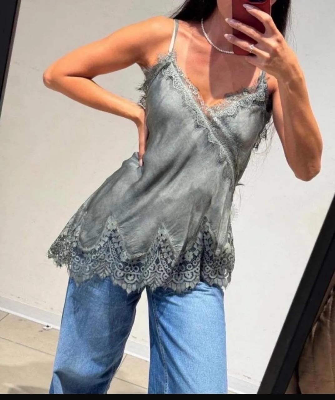 шелковый топ,топ шелковый с кружевом,топ с кружевом,кружевная майка,топ атласный с кружевом