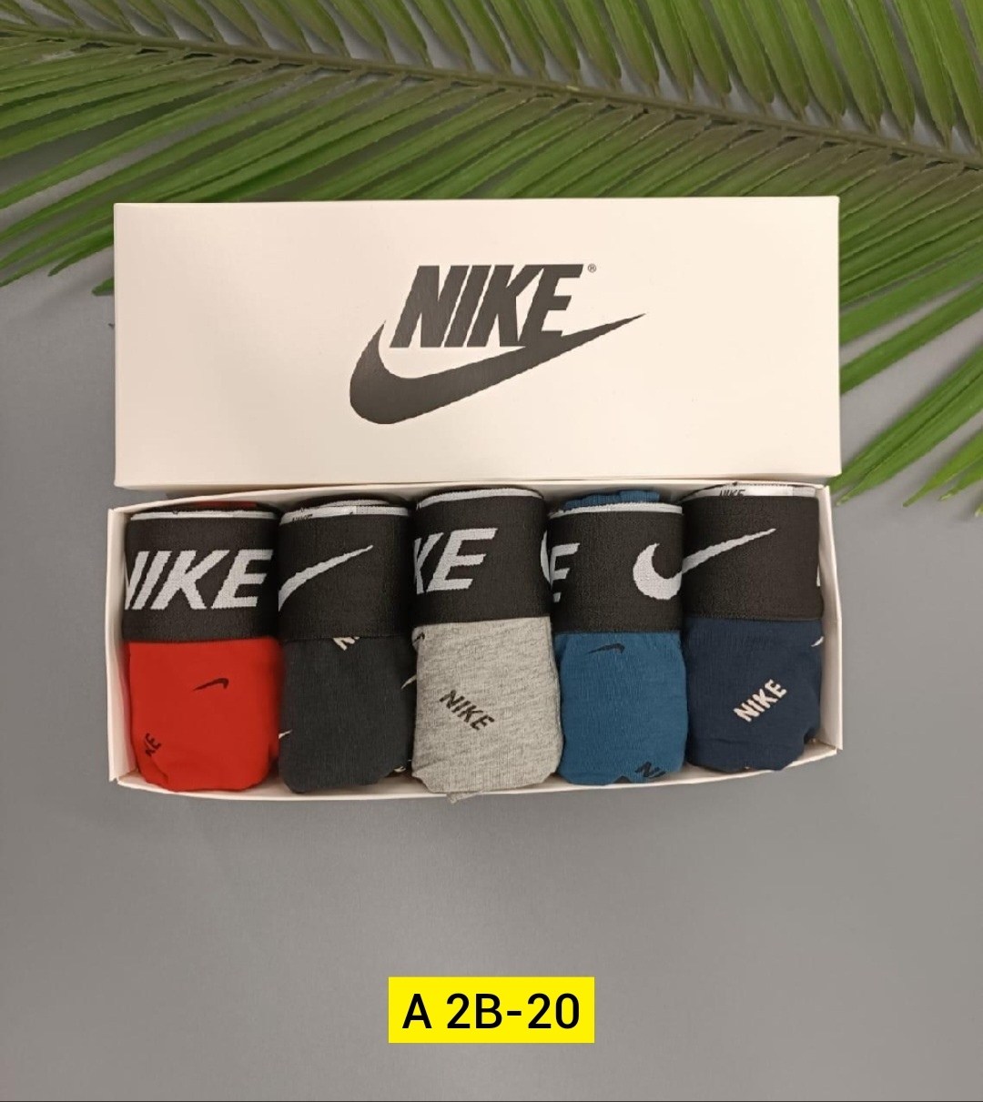 комплект трусов nike,мужские трусы фирменные в коробках,набор мужских трусов,мужские трусы nike,комплект трусов мужские боксеры