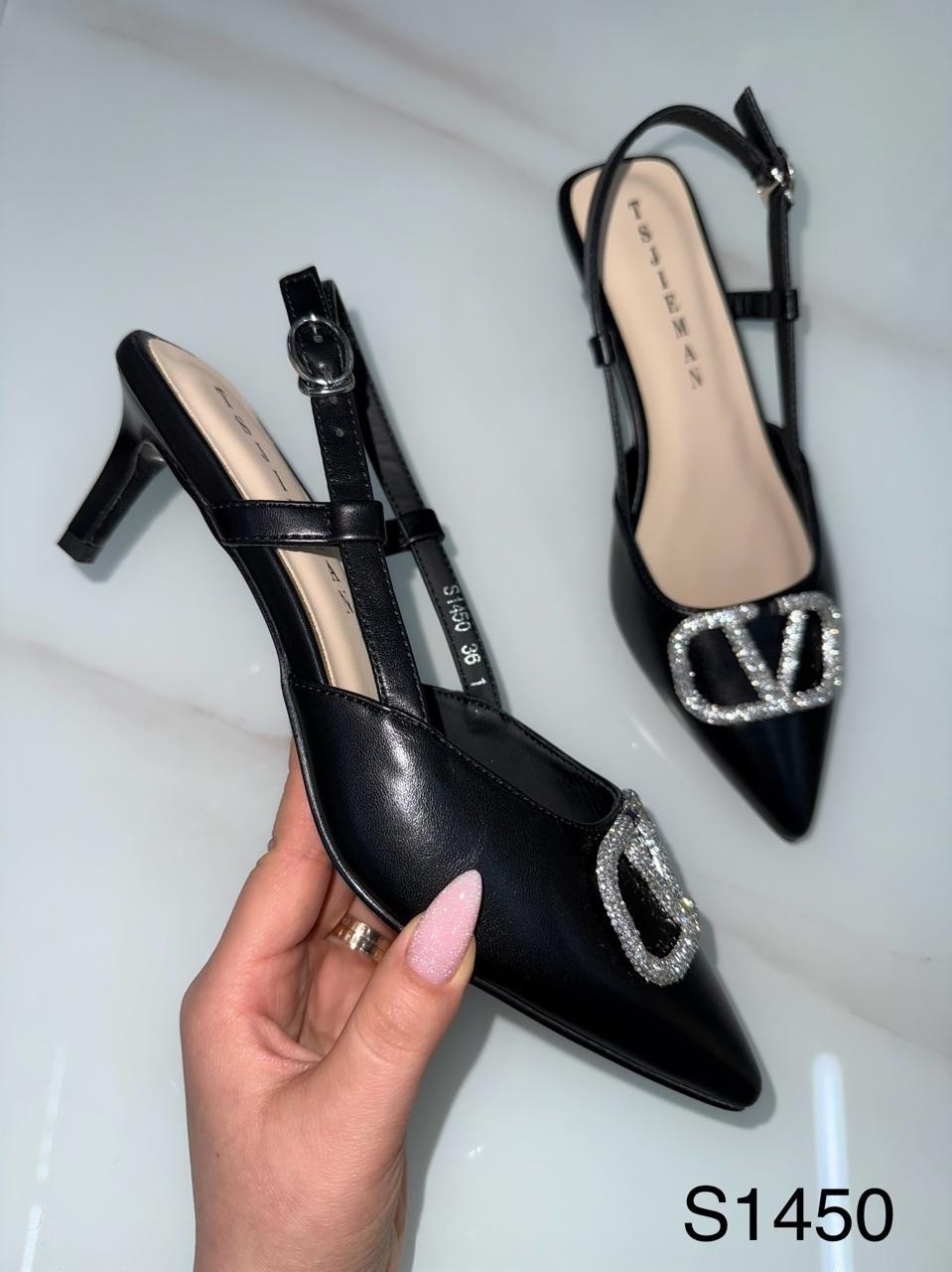 босоножки valentino,,туфли valentino,валентино гаравани  женская,женские босоножки