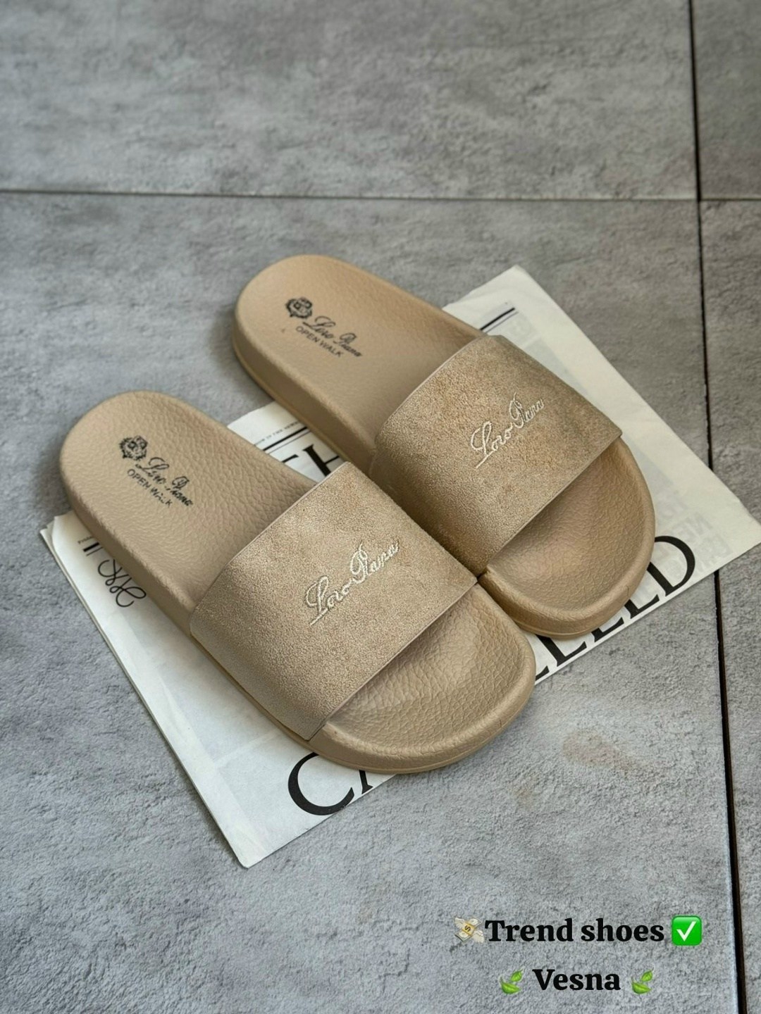 шлепки мужские,шлепанцы женские,мужские шлепанцы,модные шлепанцы,кожаные шлепки