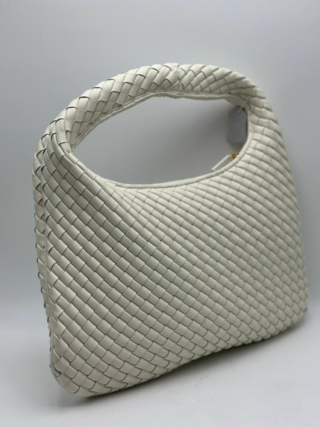 сумка плетеная,женская сумка,сумка,кожаная сумка,модная сумка