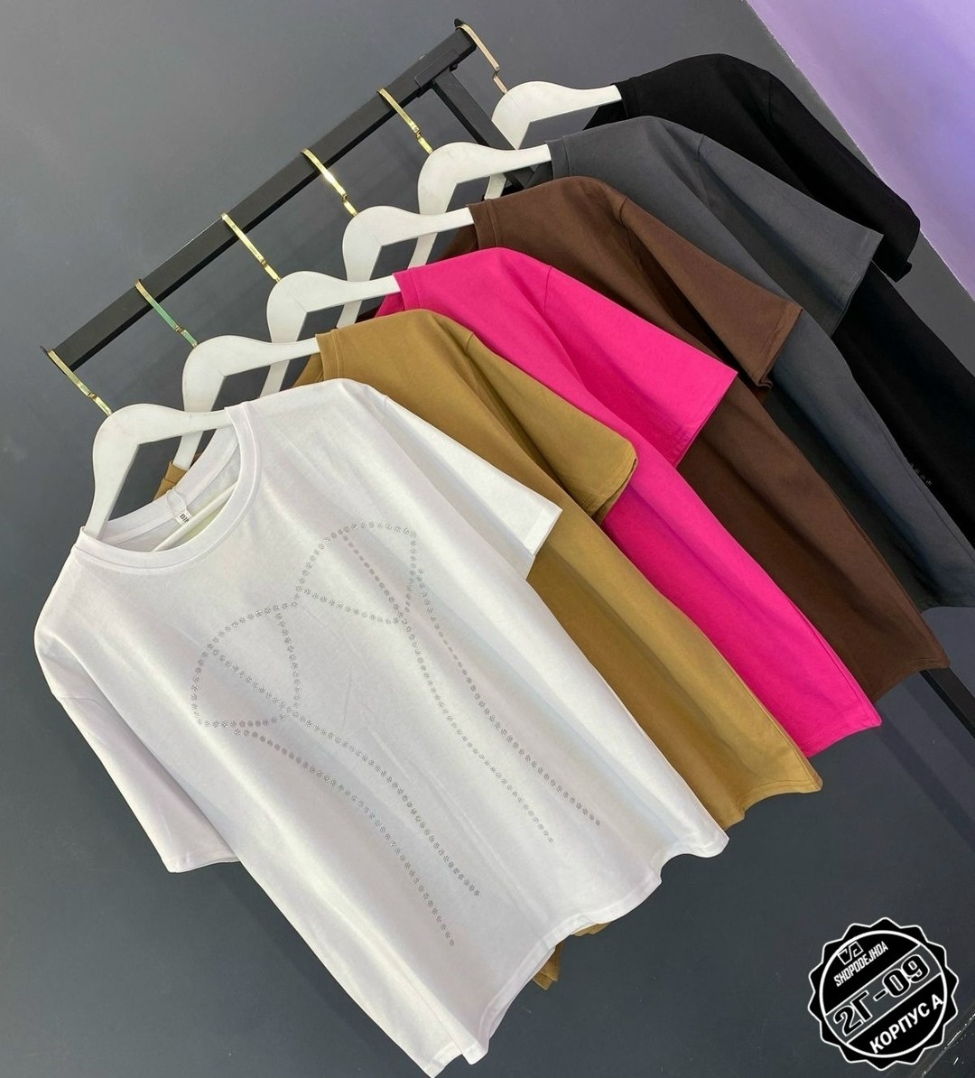 футболки женская,футболке,футболка со стразами,летние футболки,футболка с принтом