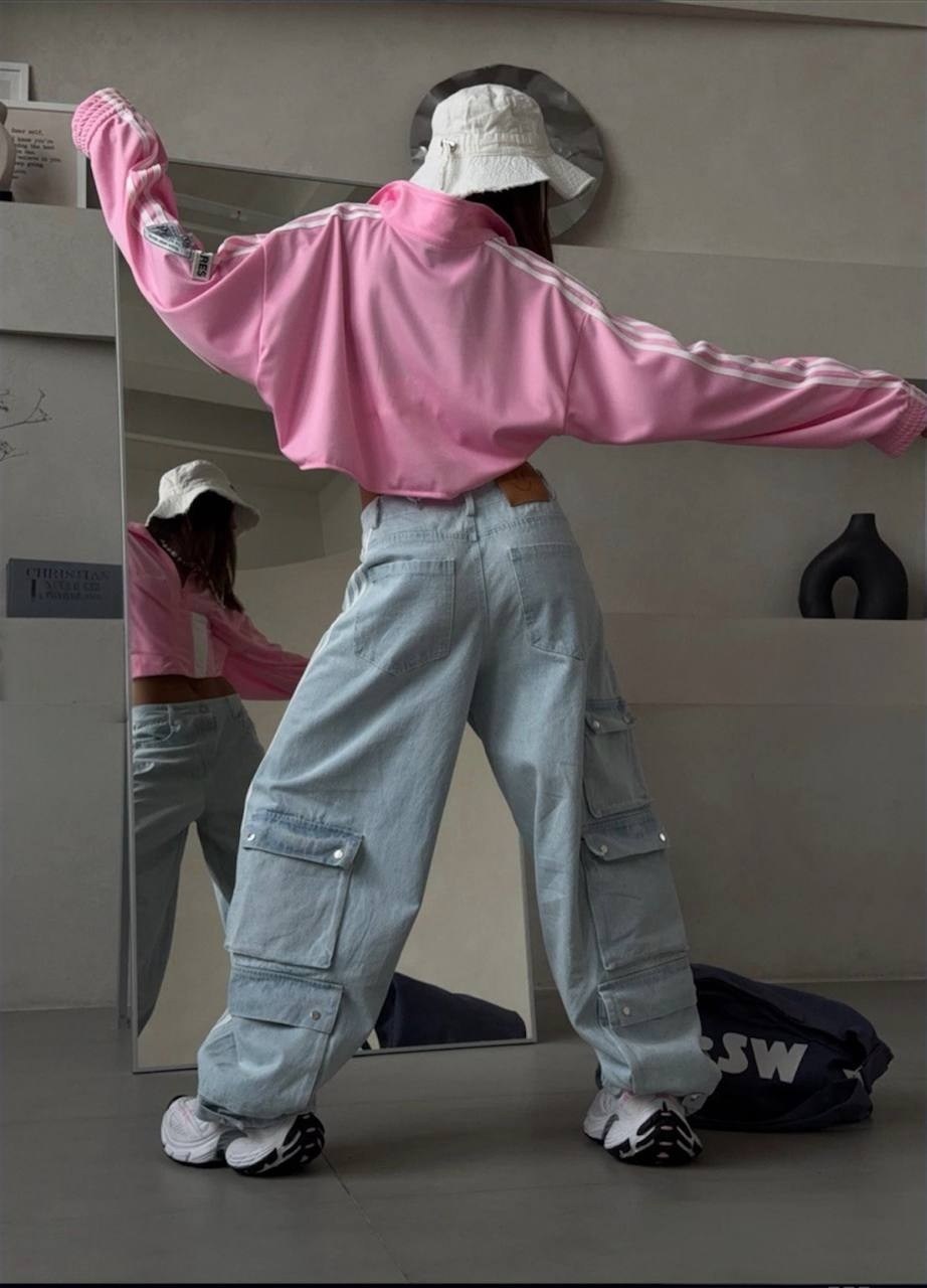 модные брюки,розовые джинсы,одежда в стиле,джинсы-карго с множеством карманов голубые брюки-карго с эффектом потертости