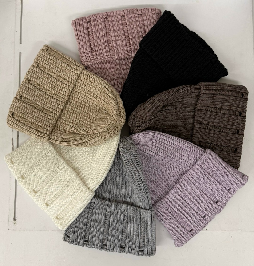 шапка женская,шапка бини,шапка,женская вязаная шапка,вязаная шапка