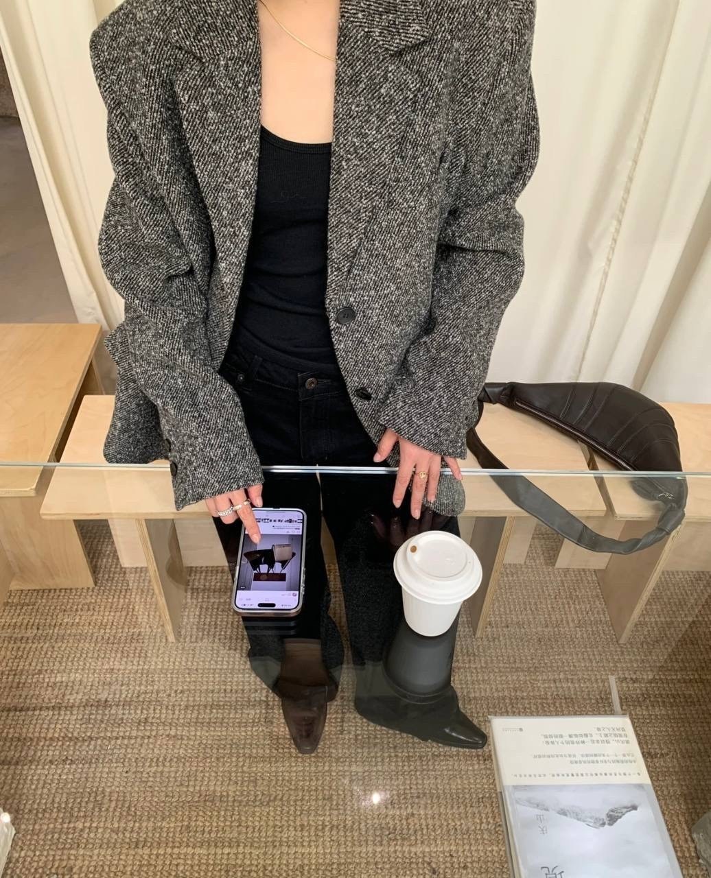 шерстяное пальто,стиль одежды,пальто пиджак,серое пальто,полупальто