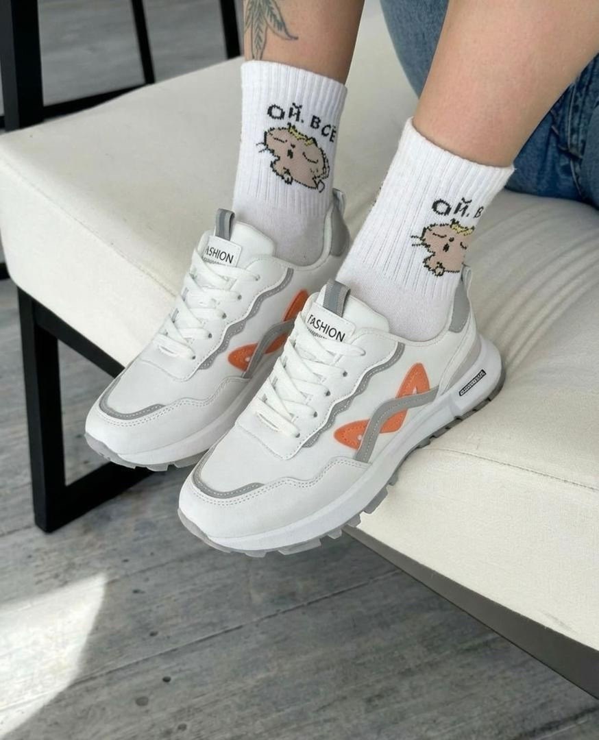 кроссовки женские,белые кроссовки женские,стильные кроссовки,модные кроссовки,белые кроссовки