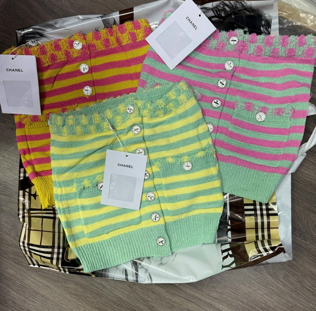 юбка мини,трикотажная юбка,юбка на пуговицах,юбка в полоску,вязаные шарфы