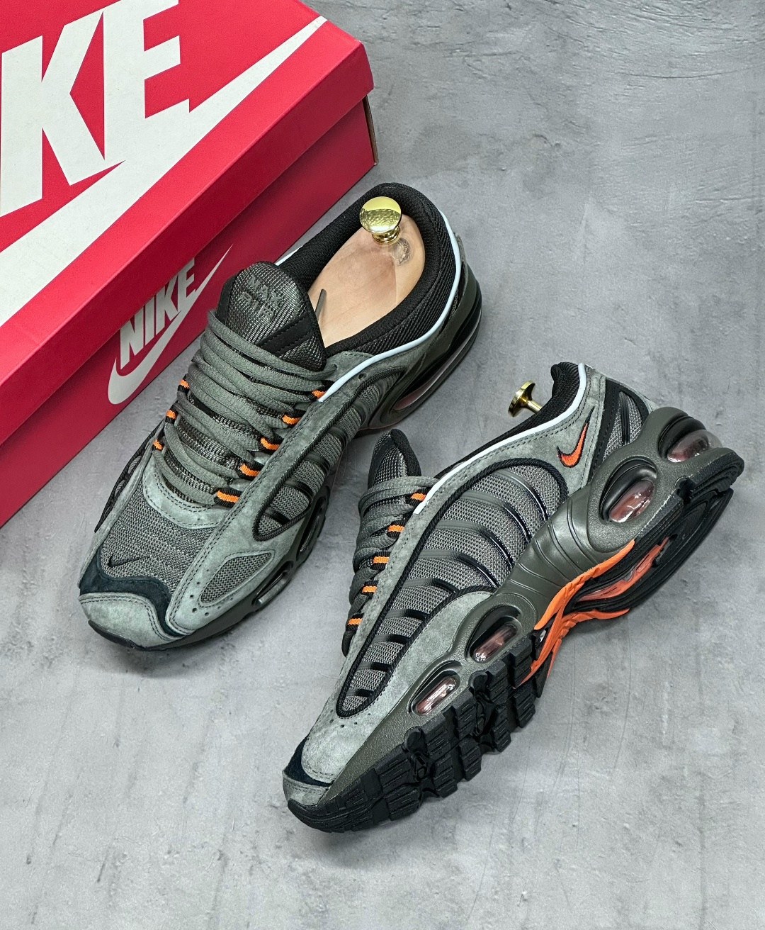 кроссовки nike air max tailwind iv se,кроссовки nike air max tailwind 4,nike air max tailwind 4,nike air max tailwind iv,мужские кроссовки nike air max tailwind iv se
