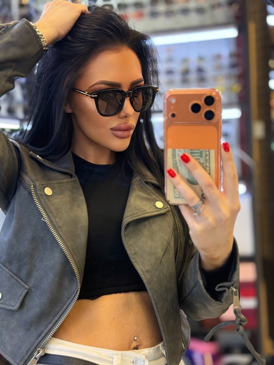 кожаная куртка косуха,куртка косуха,косуха,женская косуха,женская куртка косуха