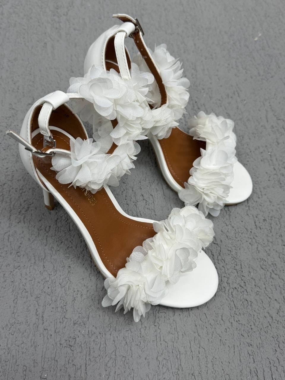 женские босоножки,босоножки открытые,модные босоножки,свадебные босоножки,босоножки с воланами