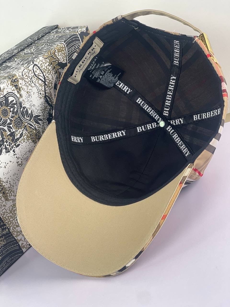 бейсболка burberry,кепка burberry,бейсболка барбери,бейсболка burberry бежевый,бейсболка стильная