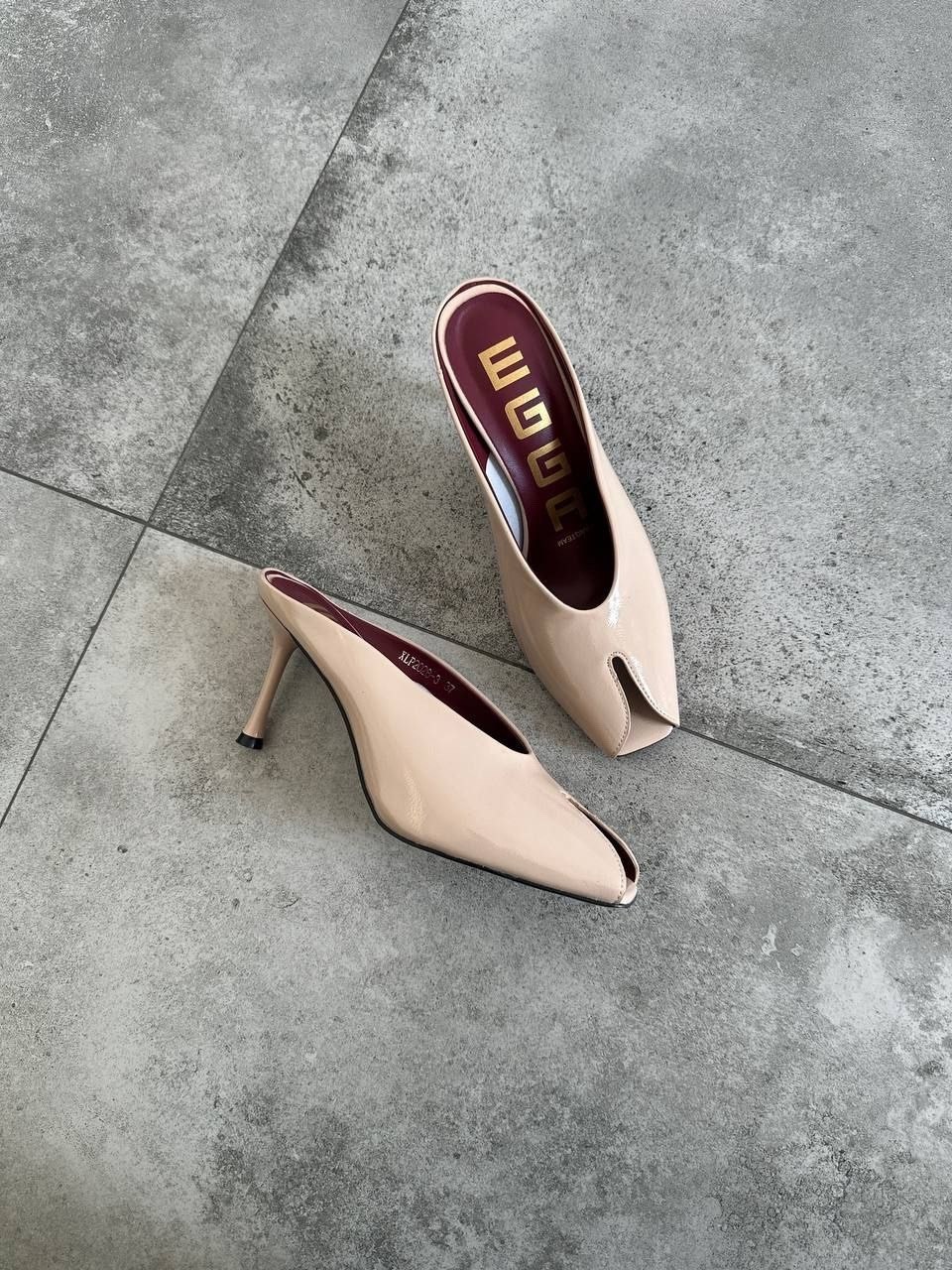 туфли фенди,,каблуки туфли,туфли yves saint laurent,туфли лакированные