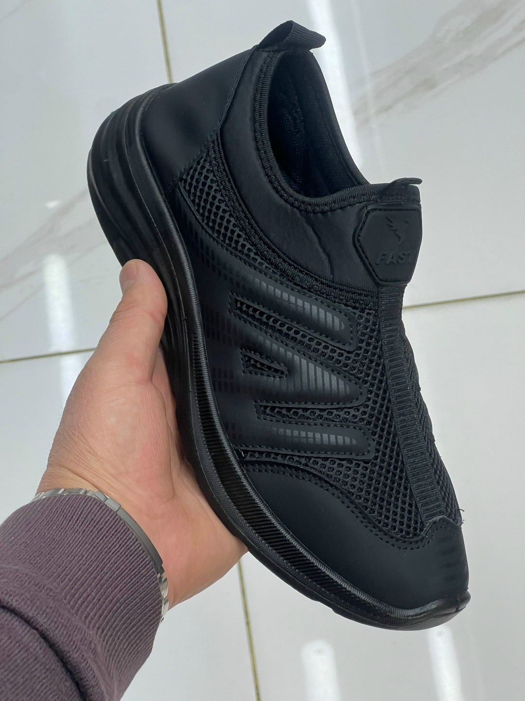 кроссовки адидас без шнурков мужские,мужские кроссовки,кроссовки,кроссовки мужские летни,спортивная