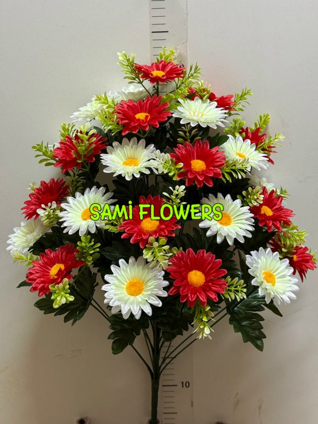 цветок искусственная,букет,цветами,букет ромашек,корзина ритуальная из искусственных цветов "герберы виолет"