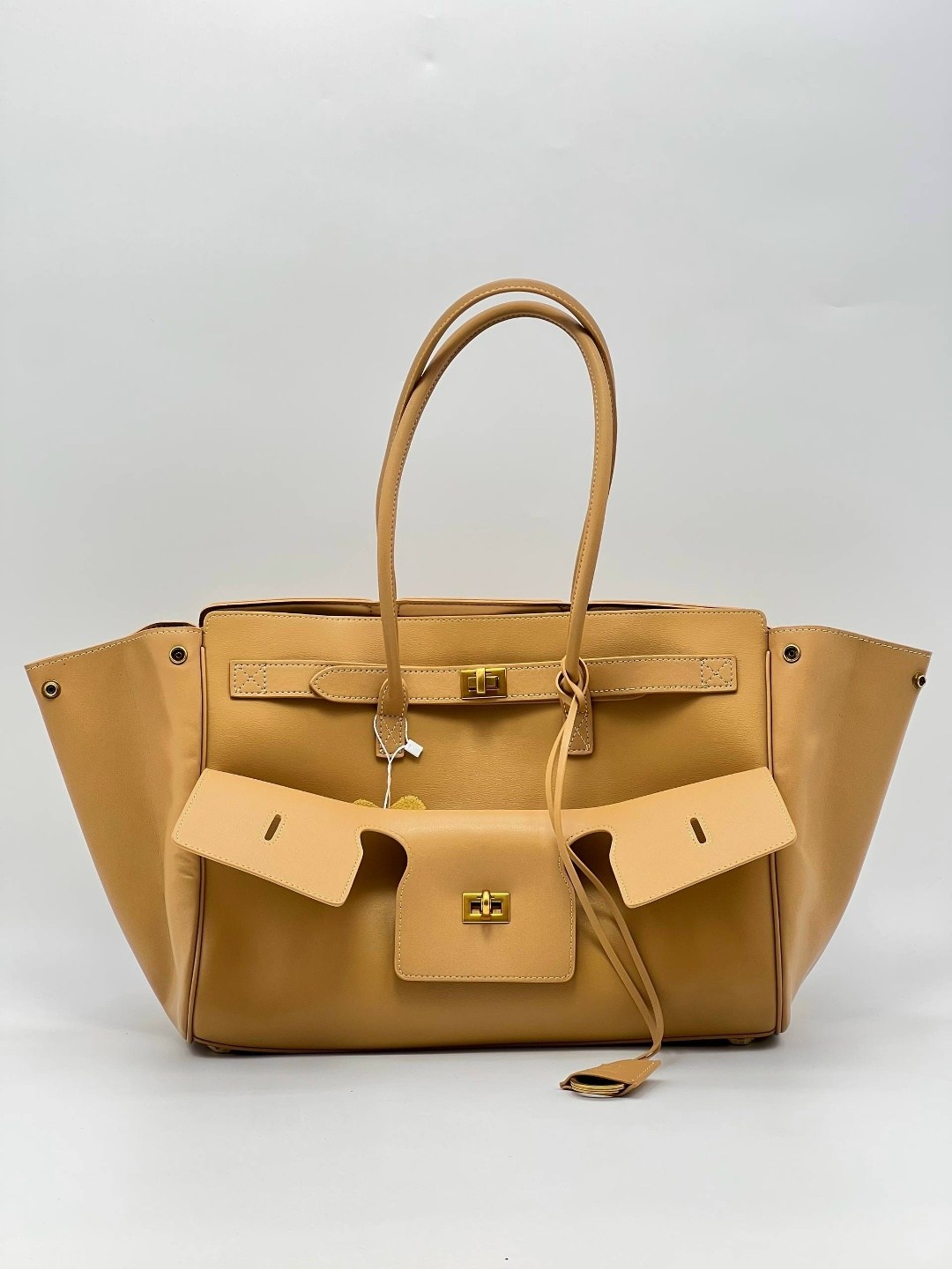 balenciaga сумка,сумка женская balenciaga,bel air средняя универсальная сумка balenciaga,сумка натуральная кожа balenciaga,сумка натуральная кожа 30-25 см реплика balenciaga