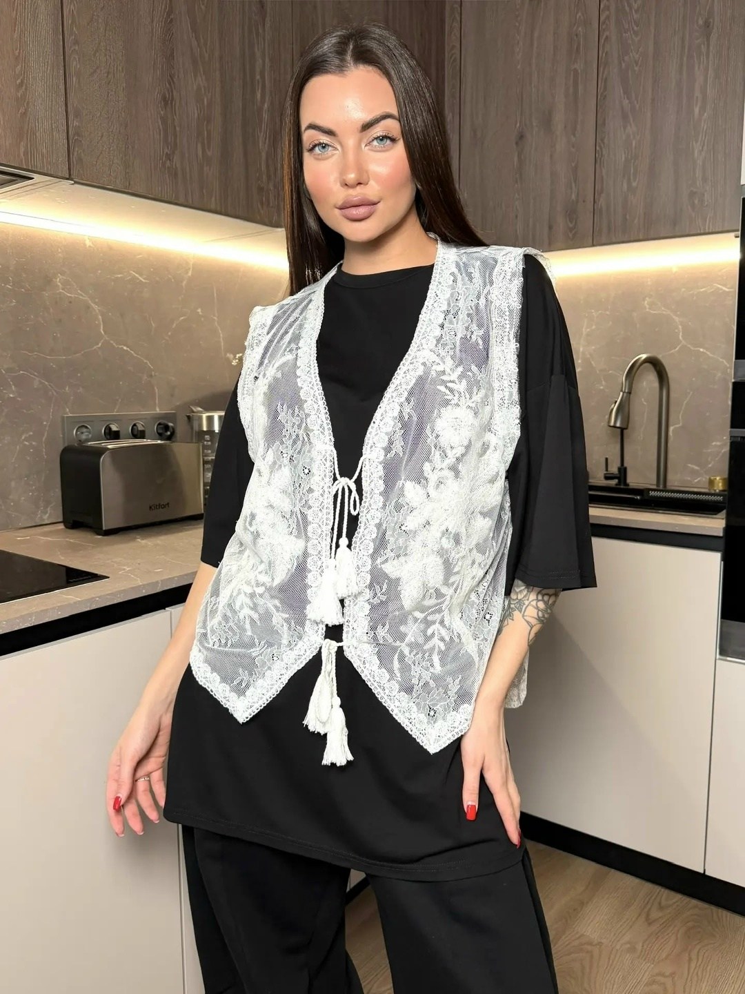 футболка оверсайз варенка со стразами,футболка со стразами оверсайз perfecto collection,женская футболка варенка оверсайз со стразами лия 211706221,серый свитшот,блузка женская