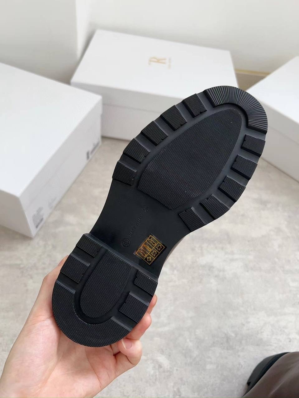 ,ботинки женские celine,сапоги celine,ботинки celine,боттега венета ботинки