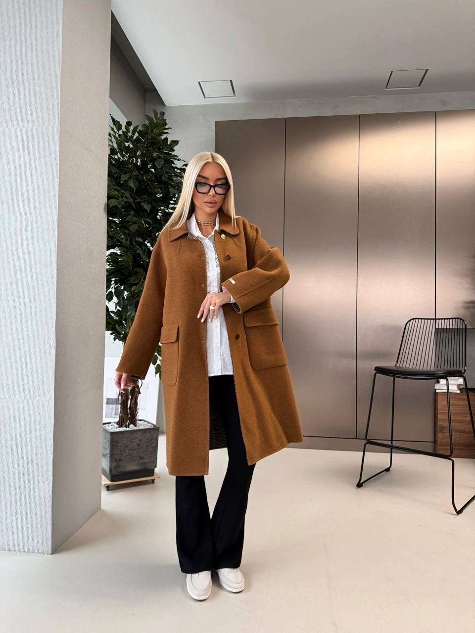 пальто модное,стильное пальто,пальто прямого кроя,пальто прямого кроя mollis 12-01-2475/1,пальто женские